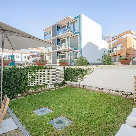Apartment Liiiving In - Garden Light Mezzanine *