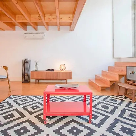 Apartment Liiiving In - Garden Light Mezzanine *